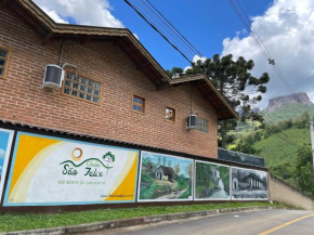Chales Sao Felix